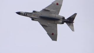 RF-4Eファントム 浜松の上空を機動飛行 2013浜松基地航空祭