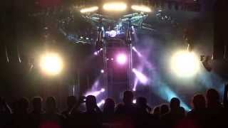 Motley Crue Tommy Lee Drum Solo - Live in Virginia Beach 8/20/2014