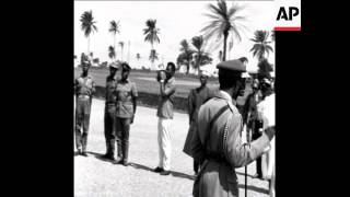 SYND 10 9 67 GNERAL GOWON INSPECTS TROOPS IN TRAINING