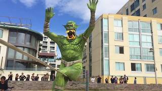 Halloween Thrills: 20 Minutes Of Awesome People in Wild Costumes