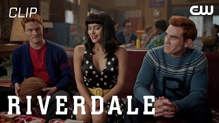 Hollywood Life | Riverdale Season 7 Episode 1 | The CW