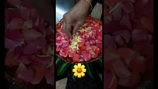 பூ உருளி அலங்காரம் | simple Urli flower decoration #shorts #urlidecoration #flowerdecoration