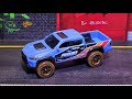 '20 Toyota Tacoma - Hotwheels - Unboxing.