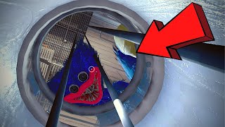 Hid from Huggy Wuggy in the Pipe - Will He Jump Down to EAT Me? [Poppy Playtime]