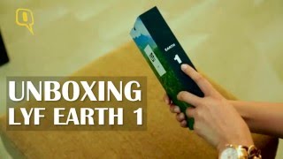 Unboxing: Reliance LYF Earth 1