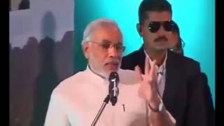 The Moment when Narendra Modi 's Mike stopped working