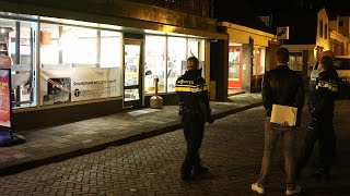 Appingedam - Gewapende overval op videotheek: medewerker gewond