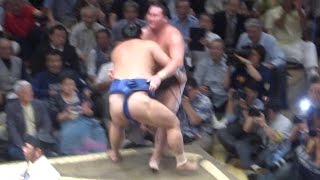 20150913 大相撲秋場所初日　隠岐の海　VS　白鵬　横綱初日に土