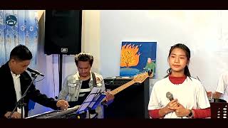 || ခရစ်တော်လိုတယ် - Naw Phaw Phaw Lay / တေးရေး - L ဇော်လ / NBMC -  church , Live Version ||