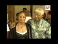 Daughter of Muhammad Ali meets Mandela