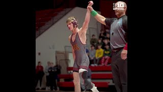Minnesota Wrestling | McKee wins 125