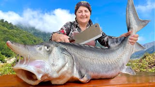 Grandma Roasts Huge Sturgeon in the Wood Oven: That'll Drive You Crazy with Hung