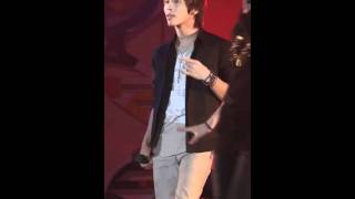 [fancam] 100928 SHINee jonghyun flying kiss @ Bucheon Expo Opening Ceremony