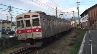 長野電鉄　東山踏切　下り普通電車通過［森上鍼灸整骨院駐車場から］　 05