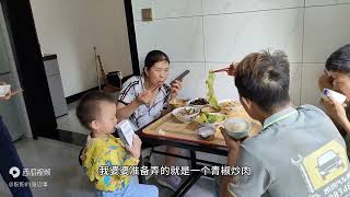 家里来客人我和婆婆准备了四道菜，这样的菜你们看了会被吓跑吗