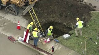 Video: Gas main leaks in Fraser