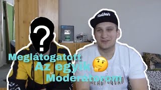 MEGLÁTOGATOTT AZ EGYIK MODERÁTOROM | Ajándékot is hozott