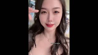 为什么没有换衣服呢#vlog日常 #德基厕所 #元气少女 #夏天的味道#beautiful #ootd  #对镜拍