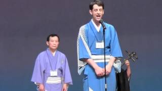 Pat Savage singing 南部俵積み唄 at debut Japanese folk song (民謡) competition