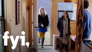 Tiny House Hunting: Lauren's Tiny Cabin Takeaways(S2,E15) | FYI