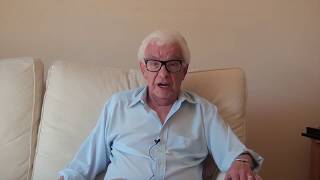 Barry Cryer - Parrot Joke Number 3