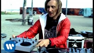 David Guetta Feat. Kelly Rowland - When Love Takes Over (Official Video)