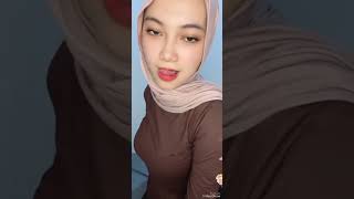 Vhie Ukhti Cantik Main Lid4h Bar Bar #pemersatubangsaviral #hijab #pemersatu_bangsa