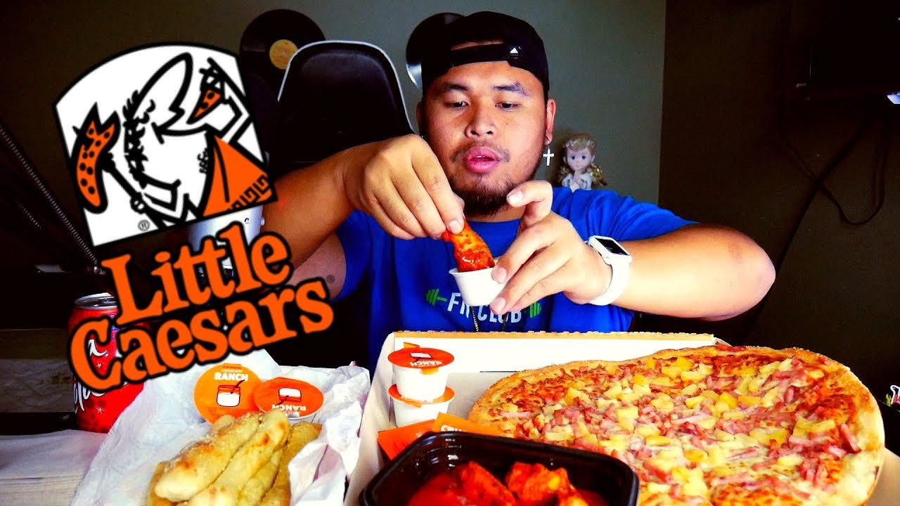 Little Caesars Pizza Wings Mukbang Youtube