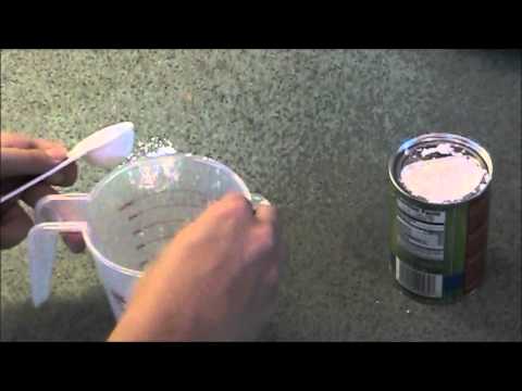 How to Thicken Sauces & Gravy with Water and Cornstarch How to Thicken Sauces & Gravy with Water and Cornstarch