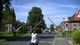 Spoorwegovergang Goch (D) // Railroad crossing // Bahnübergang