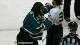 Aaron Voros vs Douglas Murray Oct 30, 2010