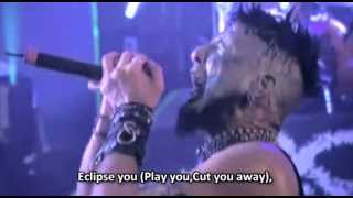 Mudvayne -  Severed Live [w/ Lyrics]