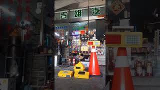 路口紅藍警示燈 太陽能 警示燈 吉雄汽車 Chcar 大肚王田汽車用品店 LINE 0933554330