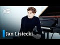 Jan Lisiecki: Portrait of a charismatic piano virtuoso