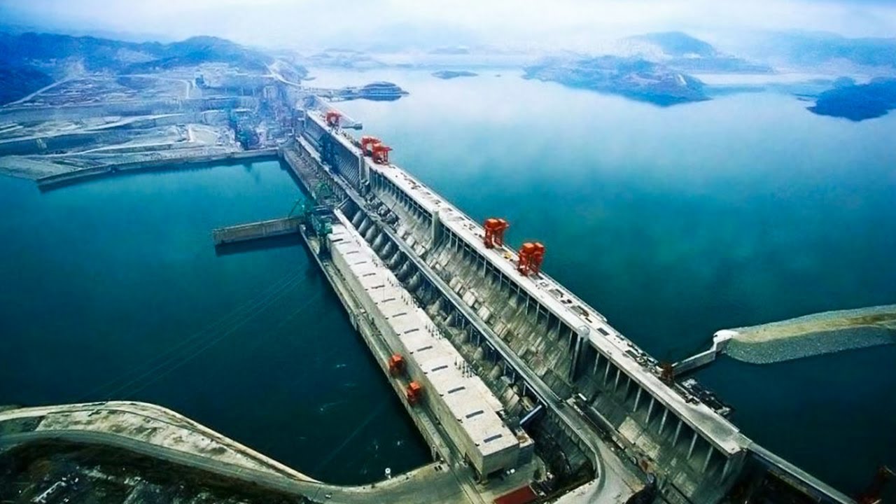 How A Massive Dam In China Slowed The Earth's Rotation - YouTube