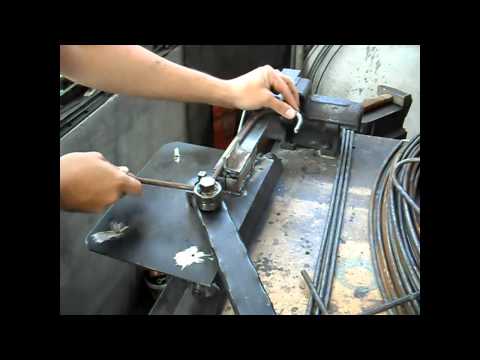 Homemade metal rod bender Homemade metal rod bender