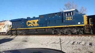 CSX M601-22 Long Freight train Meets M602-22 Intermodal Freight train Flomaton AL On M\u0026M Subdivision