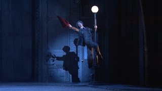 アダム・クーパーを生で味わおう！ ミュージカル「SINGIN’ IN THE RAIN」が開幕