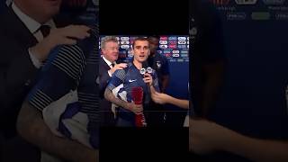 Antoine Griezmann loves this basketball player 🌹 #shorts