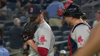 BOS@NYY: Kimbrel gets Sanchez to fly out for the save