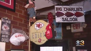 Former Eagles Coach Andy Reid Receiving Lots Of Support From Local Saloon