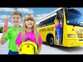 Oliver's First Day at School and others School stories with Diana and Roma