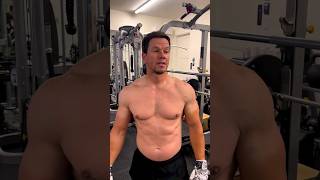 Mark Wahlberg PUTS THE WORK IN!!! 💪🏼